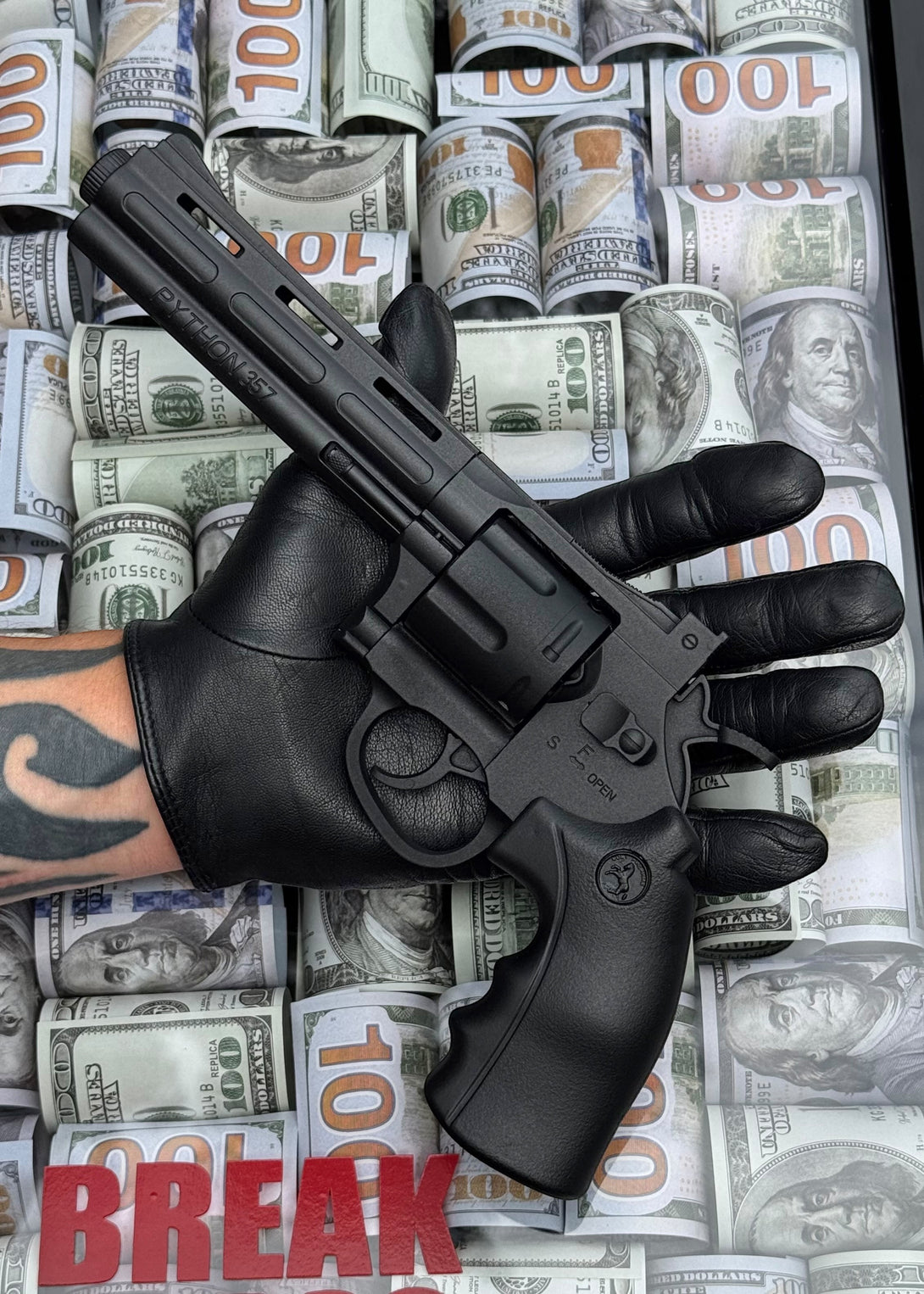 Black Edition | 16×20 in - Derich Gallery